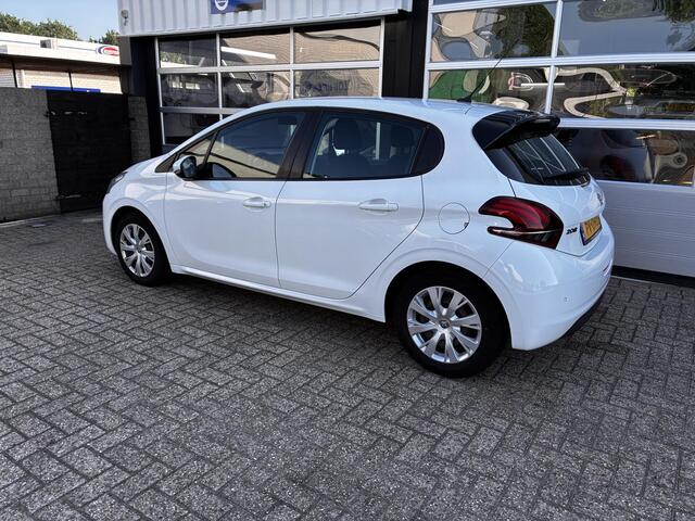 Peugeot 208 1.2 PureTech Blue Lion