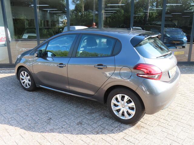 Peugeot 208 1.6HDi Blue Lease*Navi*Airco*EXPORT/EX.BPM*
