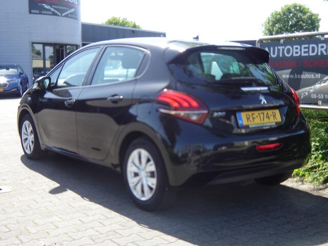 Peugeot 208 1.2 5-Drs Blue Lion