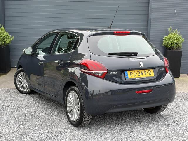 Peugeot 208 1.2 PureTech Allure 2e Eigenaar,110pk,Recent beurt gehad,Navi,Clima,Cruise,Pdc,N.A.P,Automaat,Apk tot 07-2027