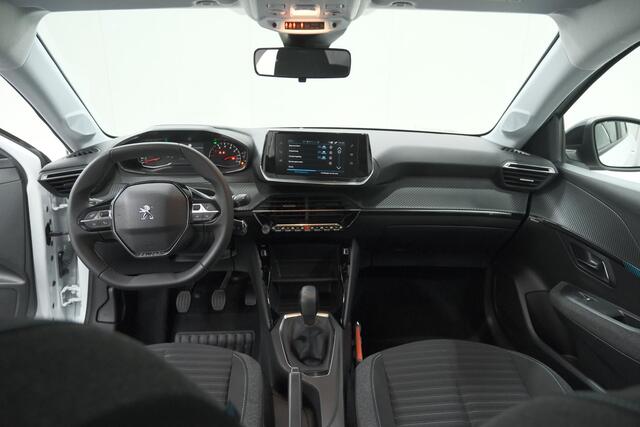 Peugeot 208 1.2 PureTech Style | Parkeersensoren | Navigatie | Apple Carplay