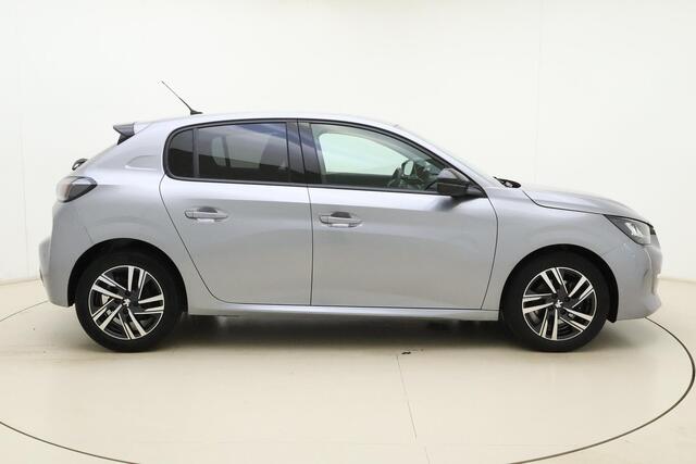 Peugeot 208 1.2T Allure Pack 100pk | Navigatie | Adaptive Cruise Control | Stoelverwarming | Climate Control | Achteruitrijcamera | LED koplampen | 3D Cockpit | 16'' Lichtmetalen velgen | Apple Carplay & Android Auto