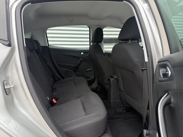 Peugeot 208 1.2 PureTech Blue Lion 2e Eigenaar|Carplay|Cruise|PDC|Navi|Airco|Elek ramen|N.A.P|APK tot 07-2027