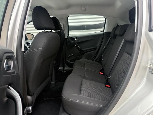 Peugeot 208 1.2 PureTech Blue Lion 2e Eigenaar|Carplay|Cruise|PDC|Navi|Airco|Elek ramen|N.A.P|APK tot 07-2027