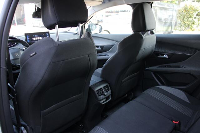 Peugeot 3008 1.2 PureT. BL Prem
