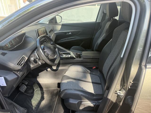 Peugeot 3008 1.2 PureTech Première Automaat Bj 2017 131PK Hoge Zit Navi,Camera,Cv,Cruise