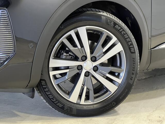 Peugeot 3008 1.2 Turbo Blue Lease Allure | Navigatie/Android/Apple Carplay | LM Velgen 18" | Cruise Control Adapatief | Voorstoelen Verwarmd | Airco | LED Koplampen |