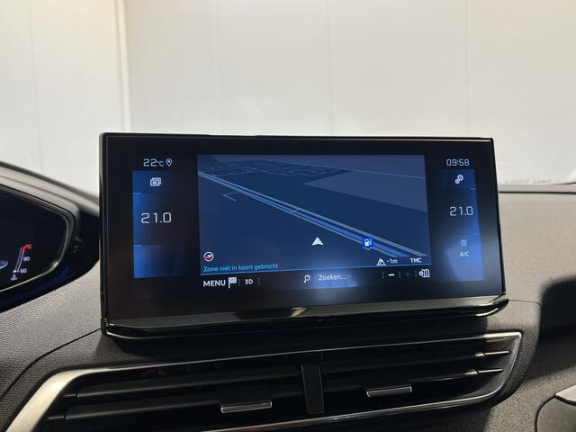 Peugeot 3008 1.2 Turbo Blue Lease Allure | Navigatie/Android/Apple Carplay | LM Velgen 18" | Cruise Control Adapatief | Voorstoelen Verwarmd | Airco | LED Koplampen |