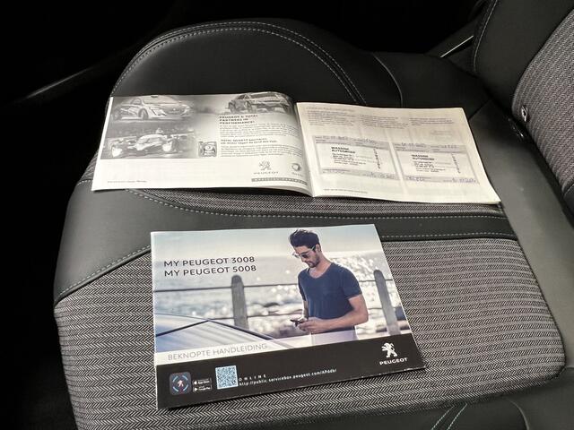 Peugeot 3008 1.2 Turbo Blue Lease Allure | Navigatie/Android/Apple Carplay | LM Velgen 18" | Cruise Control Adapatief | Voorstoelen Verwarmd | Airco | LED Koplampen |