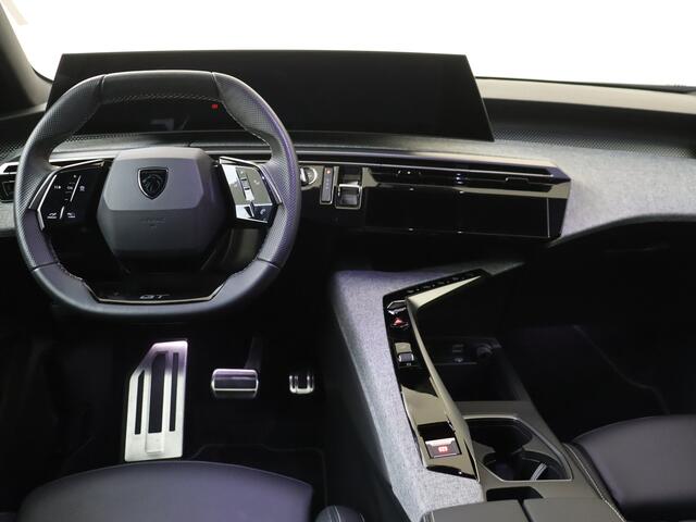 Peugeot 3008 e-3008 GT 73 kWh | Lederpakket | Trekhaak | Stoel en Stuurverwarming |