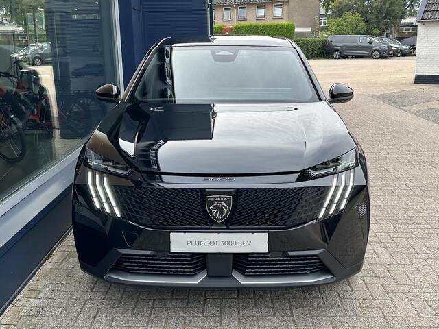 Peugeot 3008 1.2 Hybrid Automaat 145pk Allure | 2025 Demonstratieauto | Trekhaak Afneembaar 1200 KG | Navigatie via Telefoon | Keyless Entry | AGR Stoel met Stoelverwarming | Camera | Climate Control | LED Verlichting | Cruise Control | Parkeersensoren | 19" Lichtmeta