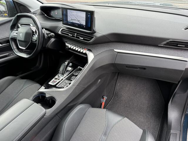 Peugeot 3008 130pk PT Premium Aut., Camera | Trekhaak | Facelift