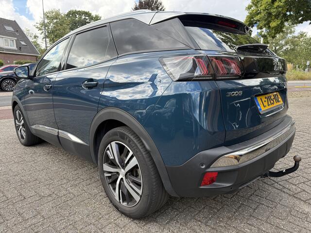 Peugeot 3008 130pk PT Premium Aut., Camera | Trekhaak | Facelift
