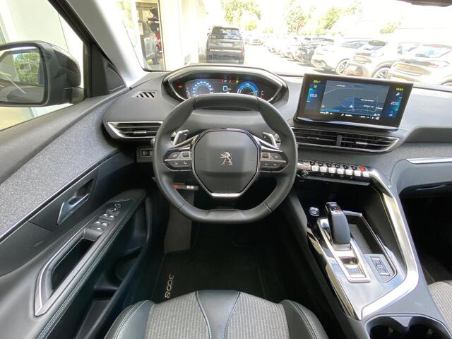 Peugeot 3008 1.6 Plug-In HYbrid 225 Allure Pack Business | 7,4kW boordlader | Navigatie | Dodehoek detectie | Achteruitrijcamera | Keyless Entry