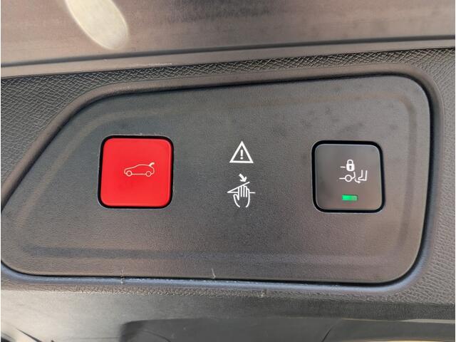 Peugeot 3008 1.6 GT LINE, Automaat, Cruise, Navi, Stoelverw, PDC