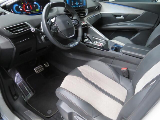 Peugeot 3008 1.6 HYbrid GT