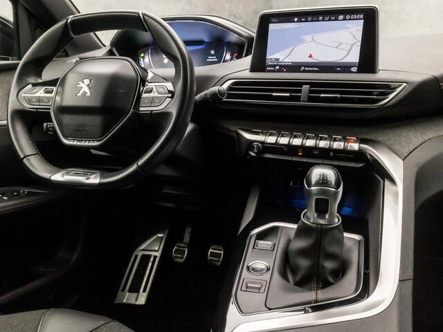 Peugeot 3008 1.2 PureTech GT Line (APPLE CARPLAY, GROOT NAVI, KEYLESS, LEDER, SFEERVERLICHTING, 360 CAMERA, SPORTSTOELEN, GETINT GLAS, LED KOPLAMPEN, LANE ASSIST, NIEUWSTAAT)