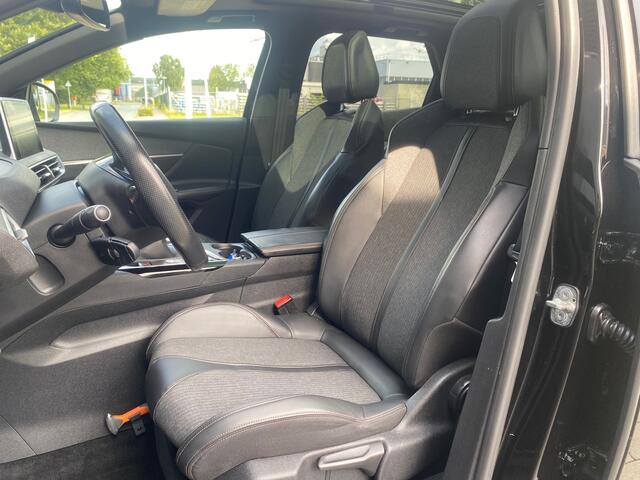 Peugeot 3008 BWJ 2018 1.2PT 131PK GT Line | TREKHAAK | CLIMA | PANO | NAVI | CARPLAY | HALF LEER |
