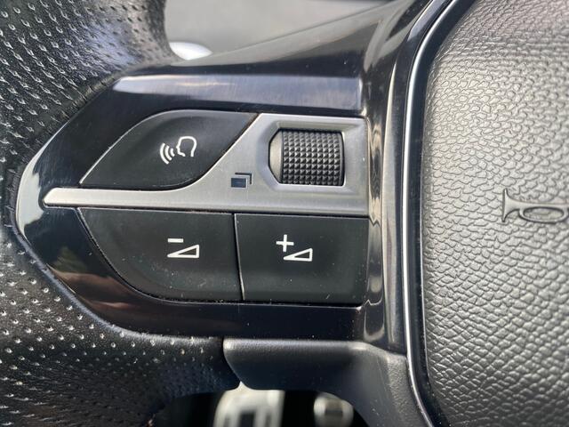 Peugeot 3008 BWJ 2018 1.2PT 131PK GT Line | TREKHAAK | CLIMA | PANO | NAVI | CARPLAY | HALF LEER |
