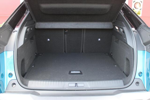 Peugeot 3008 1.6 plug-in Hybrid 195PK GT | LEDEREN BEKLEDING | PANORAMISCH SCHUIF/KANTEL DAK | FOCAL AUDIO SYSTEM | ELEKTRISCH BEDIENBARE VOORSTOELEN MET GEHEUGEN/MASSAGE FUNCTIE | STOEL VENTILATIE | STOEL/STUUR VERWARMING | NAVIGATIE | DRAADLOZE APPLE CARPLAY/ANDROID