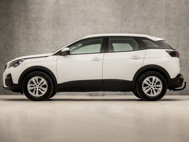 Peugeot 3008 1.2 PureTech Sport (APPLE CARPLAY, GROOT NAVI, LANE ASSIST, SPORTSTOELEN, PARKEERSENSOREN, TREKHAAK, NIEUWE APK, NIEUWSTAAT)