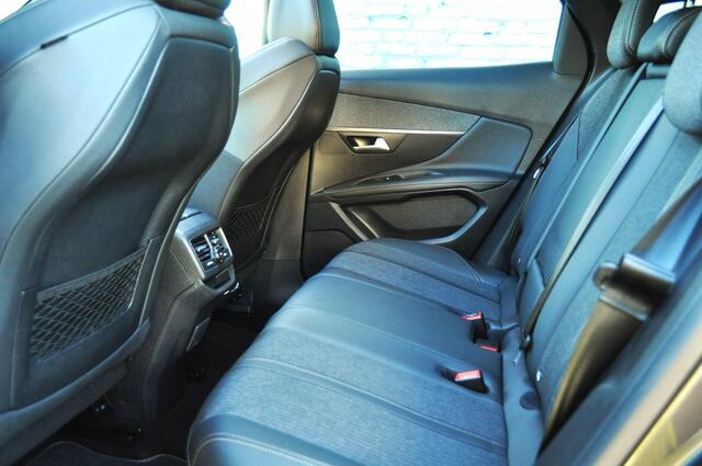 Peugeot 3008 1.2 GT Aut. Schd. elek klep. adapcrc. ind laden