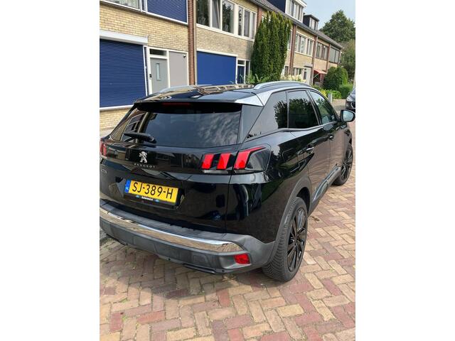 Peugeot 3008 1.2 PureTech Blue Lease Premium 130pk Achteruitrijcamera | Elektrische Achterklep | Climate control | Zwarte Velgen
