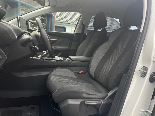 Peugeot 3008 1.2 PureTech Blue Lease Executive | 20'' Velgen | All Seasons | Trekhaak | Cruise | Navi | Apple/Android CarPlay