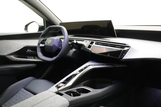 Peugeot 3008 1.2 Hybrid 145 Allure | Panoramic navigation PACK | DEMO |