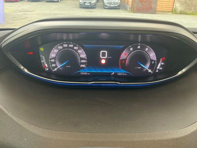 Peugeot 3008 1.2 PureTech Allure