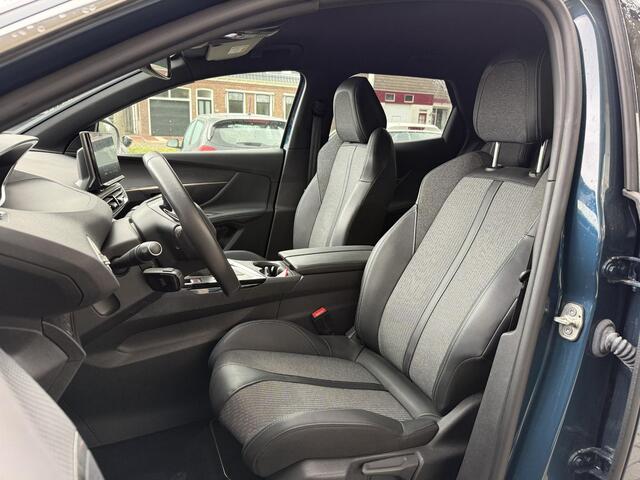 Peugeot 3008 1.2 PureTech Allure Pack Business | Navigatie | Climate & Cruise Control | Camera | Parkeersensoren |