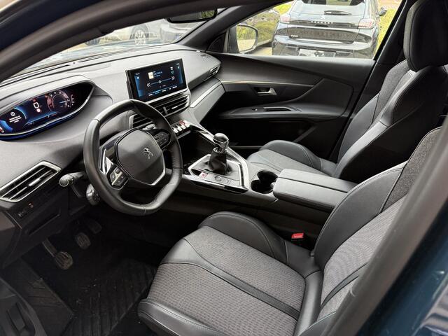 Peugeot 3008 1.2 PureTech Allure Pack Business | Climate & Cruise Control | Navigatie | AppleCarplay/Android Auto | Achteruitrijd Camera |