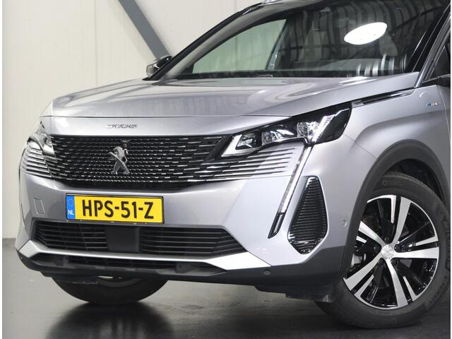 Peugeot 3008 300pk HYbrid4 GT | AppleCarPlay/AndroidAuto | 4x4! | Navigatie | Stoelverwarming | Schuifkanteldak | Adaptive Cruise Control | Keyless | FULL LED | 360'Camera | Isofix | Privacy Glass | Elektrische Klep |