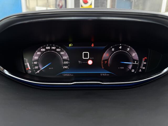 Peugeot 3008 1.2 PureTech Blue Lease Allure GRATIS Afleverpakket! | Afneembare Trekhaak | Voorstoelen Verwarmd | Dodehoek Assistentie |