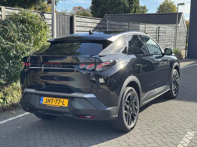 Peugeot 3008 GT 1.2 Hybrid 136PK e-DCS6 Automaat Navigatie, Achteruitrijcamera, Keyless, Stoel & Stuurwielverwarming, Adaptieve Cruise Control