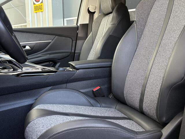 Peugeot 3008 1.6 PureTech Allure Automaat | Navi | Keyless | Camere | Carplay/Android | Half Leder | Cruise & Climate Control | Interesse? Bel of App naar: 06 30 51 05 90