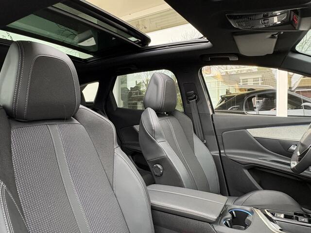 Peugeot 3008 1.6 HYbrid4 300 GT | Schuif-/kanteldak | Elektr. achterklep | 360gr camera | Stoelverwarming | Adaptieve Cruise Control
