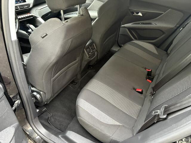 Peugeot 3008 1.2 PureTech Blue Lease Executive Avantage/ AUTOMAAT / NAVI / CRUISE