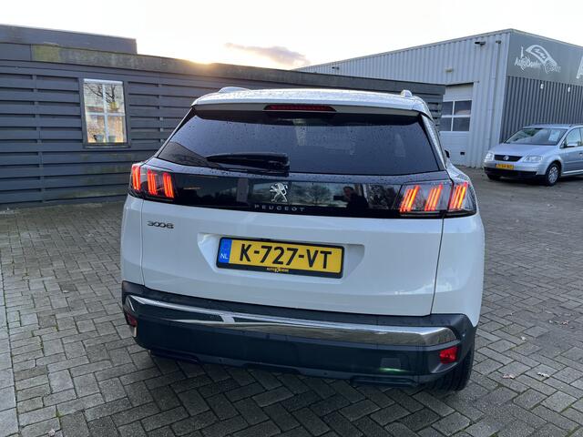Peugeot 3008 1.2 PureTech Blue Lease Allure Lmv /Carplay / Clima/ Led /Camera