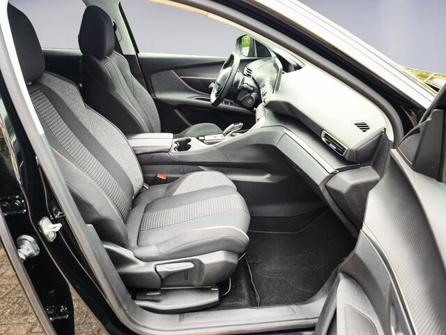 Peugeot 3008 1.2 PureTech Blue Lease Executive (131 PK) 1e-Eig. & Keurig-Onderh. BOVAG-Garantie. NL-Auto..