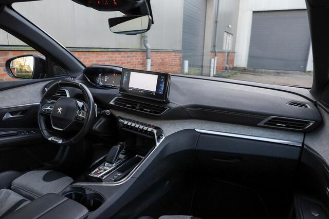 Peugeot 3008 1.6 HYbrid 225 GT ? Pano ? LED ? Head-up