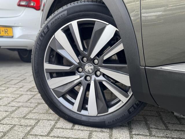 Peugeot 3008 Allure 1.2 Turbo 130pk | TREKHAAK | HANDSFREE A.KLEP | CAMERA | NAVI | CARPLAY | KEYLESS ENTRY | 19" LM-VELGEN