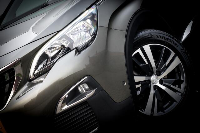 Peugeot 3008 1.2 131 PK Allure Automaat | Clima | Navi | Pdc | Camera | Cruise | | Lmv 18 inch | Led | Dab Audio | Bluetooth | Getint Glas |