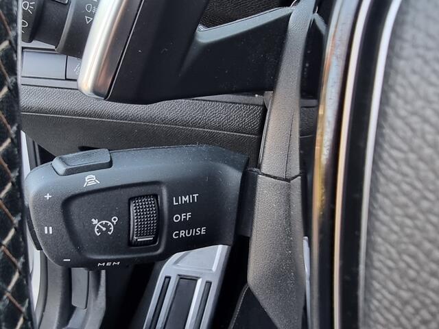 Peugeot 3008 1.2 GT Pack | Alcantara | Ad.cruise | Massagestoelen | Super uitvoering!