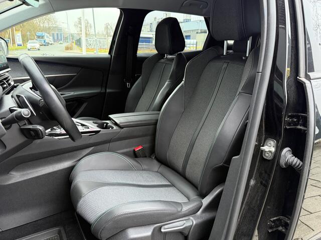 Peugeot 3008 BWJ 2022 | 1.6 HYbrid4 300PK Blue Allure | TREKHAAK | LEDER/STOF | CAMERA A | CLIMA | NAVI | CARPLAY | STOELVERW | PDC 2X |