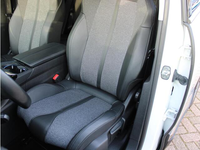 Peugeot 3008 1.2 PT Blue Lease Premium | Automaat | Camera / Navi / Climate