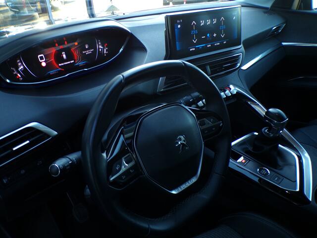 Peugeot 3008 1.2 Blue Lease Allure, Carplay + Android Auto / Camera + Sensoren / Keyless / Full LED. / Adaptive Cruise / Stoelverwarming / 18'' LMV