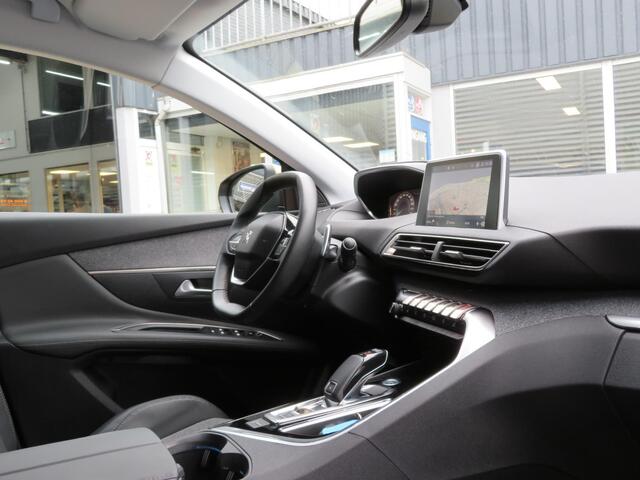 Peugeot 3008 SUV 130 Allure EAT8 Automaat Clima/Nav/Cam