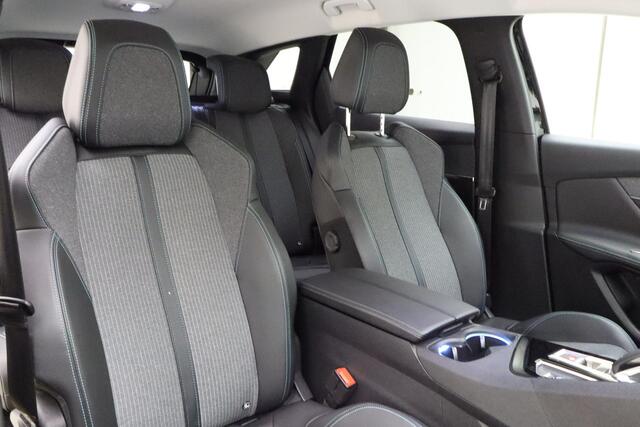 Peugeot 3008 1.2 PureTech Blue Lease Premium 130pk | Automaat | Navigatie | Climate Control | Elektrische Achterklep | Camera | 1e Eigenaar | Dealeronderhouden | Cruise Control