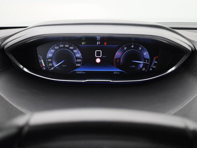 Peugeot 3008 1.2 PureTech 130 PK Automaat Active | NAVI | CARPLAY